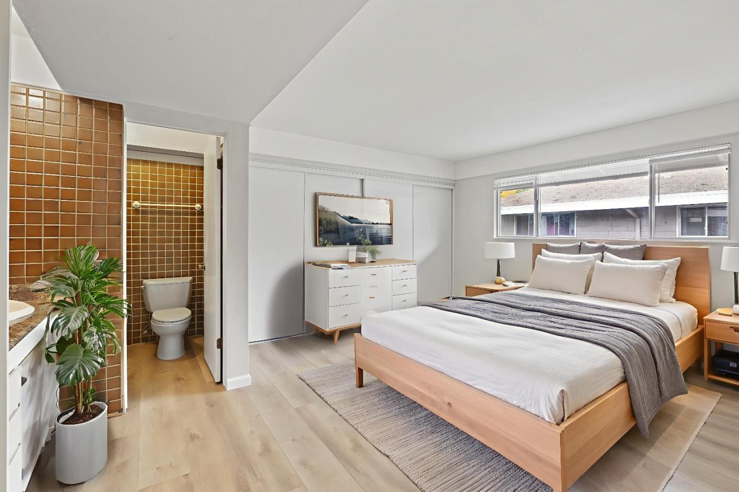 Detail Gallery Image 20 of 31 For 500 W Middlefield Rd #18,  Mountain View,  CA 94043 - 2 Beds | 2 Baths