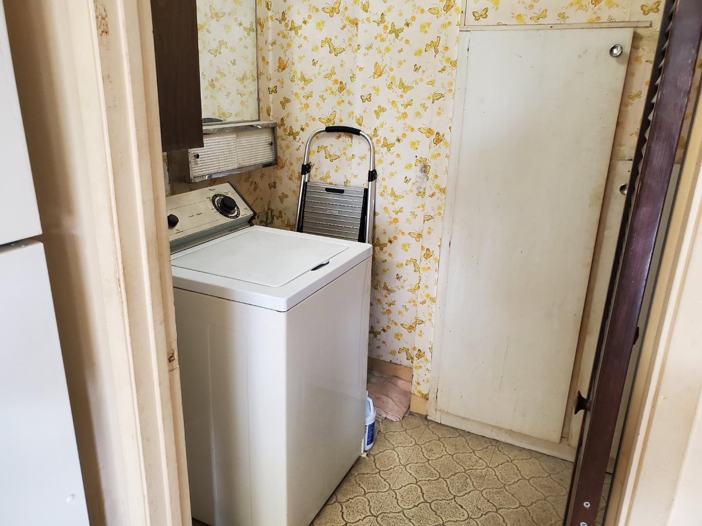 Detail Gallery Image 10 of 19 For 2015 Lakewood Dr, San Jose,  CA 95132 - 2 Beds | 1 Baths