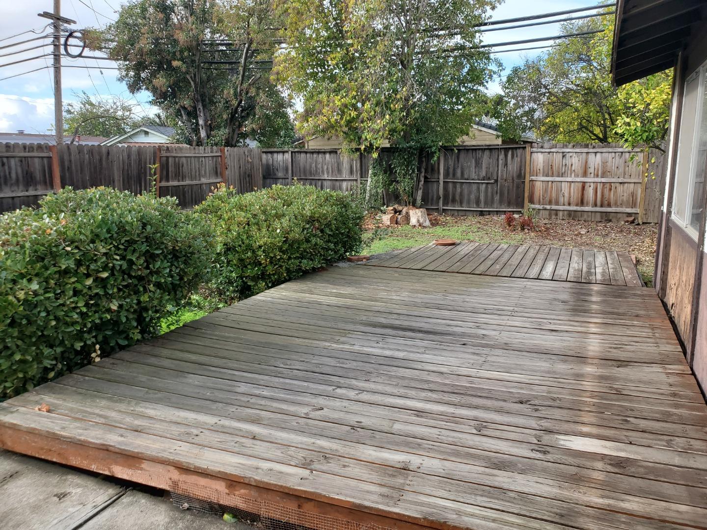 Detail Gallery Image 11 of 19 For 2015 Lakewood Dr, San Jose,  CA 95132 - 2 Beds | 1 Baths