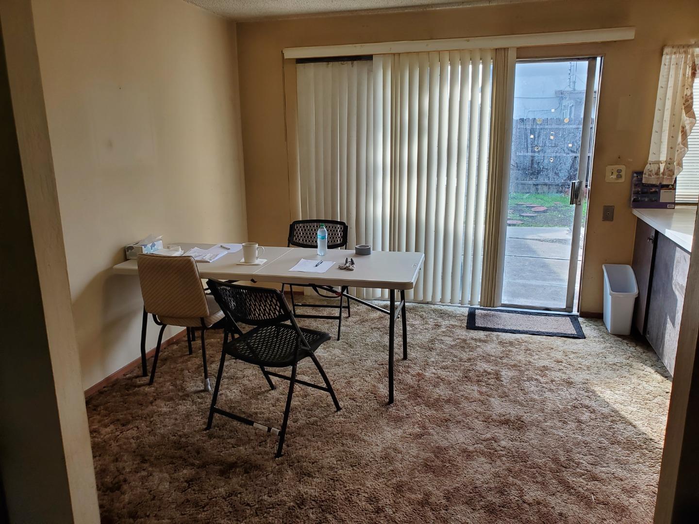 Detail Gallery Image 4 of 19 For 2015 Lakewood Dr, San Jose,  CA 95132 - 2 Beds | 1 Baths