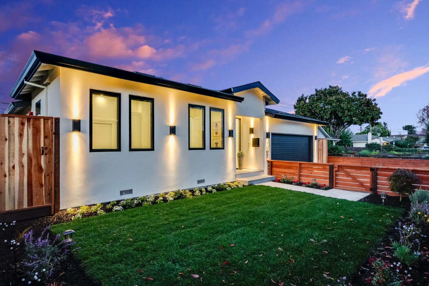 Detail Gallery Image 6 of 62 For 1007 Blair Ave, Sunnyvale,  CA 94087 - 4 Beds | 3 Baths