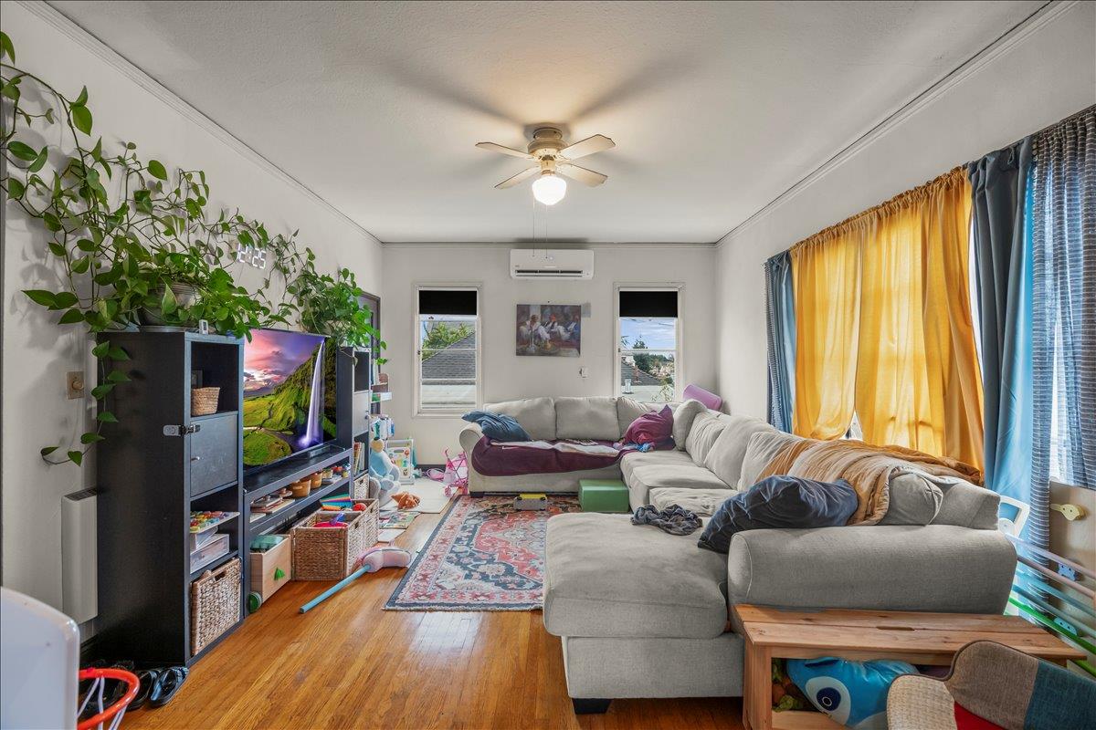 Detail Gallery Image 22 of 34 For 3719 Emerson St, Oakland,  CA 94610 - – Beds | – Baths