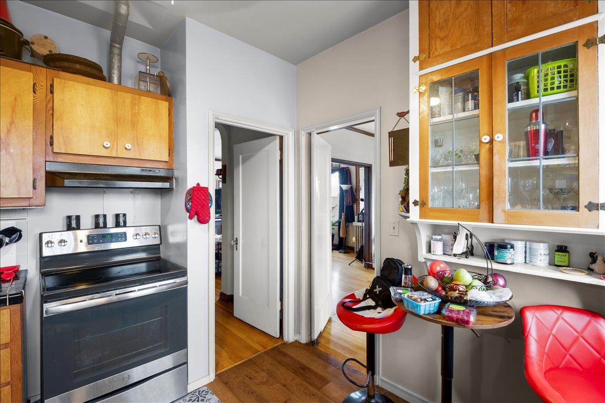 Detail Gallery Image 29 of 34 For 3719 Emerson St, Oakland,  CA 94610 - – Beds | – Baths