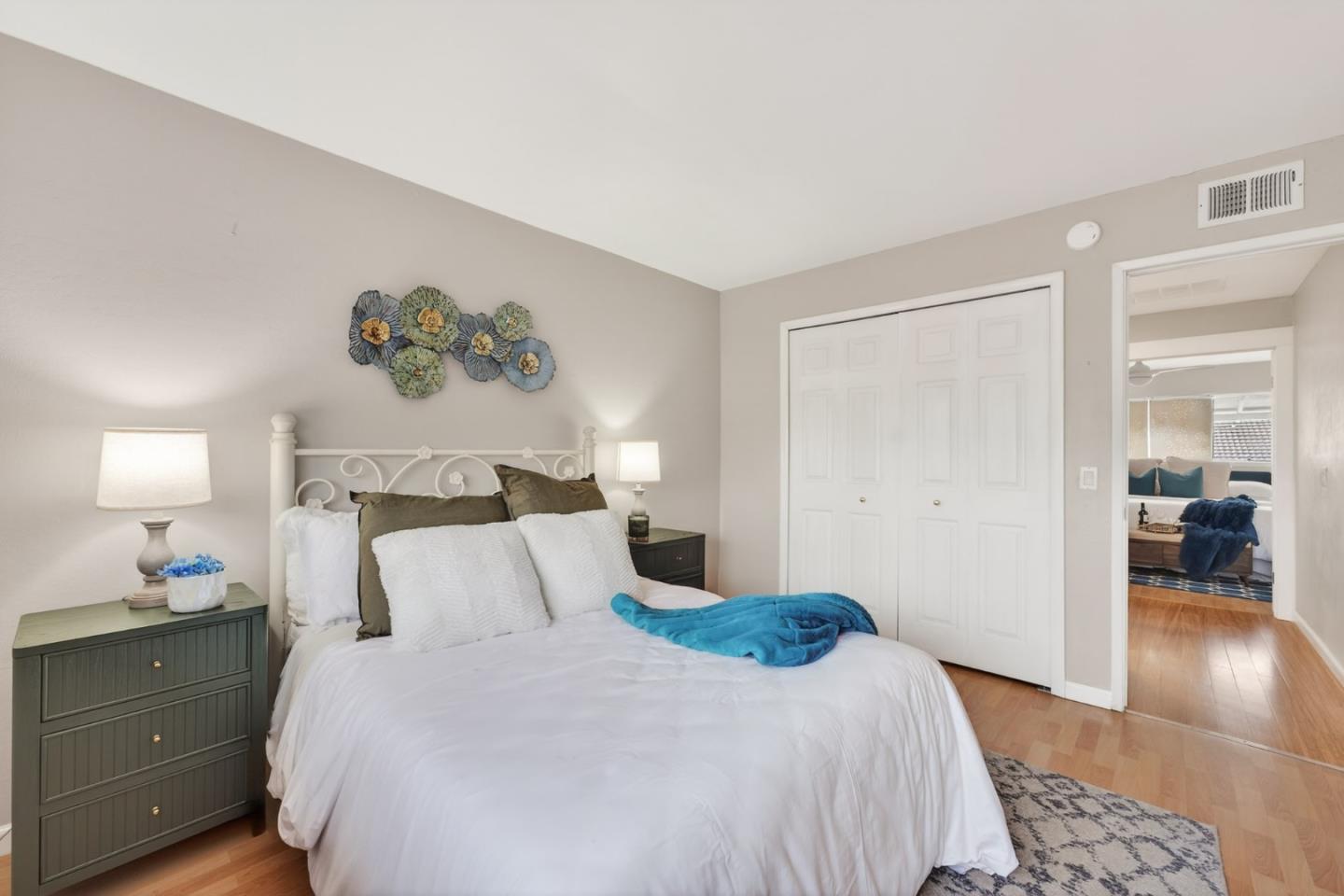 Detail Gallery Image 15 of 47 For 5342 Avenida Almendros, San Jose,  CA 95123 - 4 Beds | 3 Baths