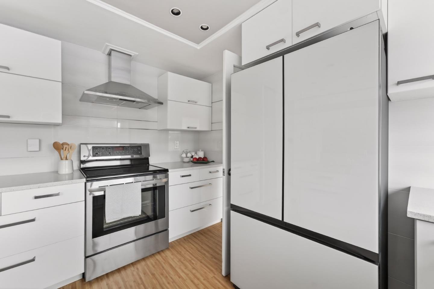 Detail Gallery Image 30 of 47 For 5342 Avenida Almendros, San Jose,  CA 95123 - 4 Beds | 3 Baths