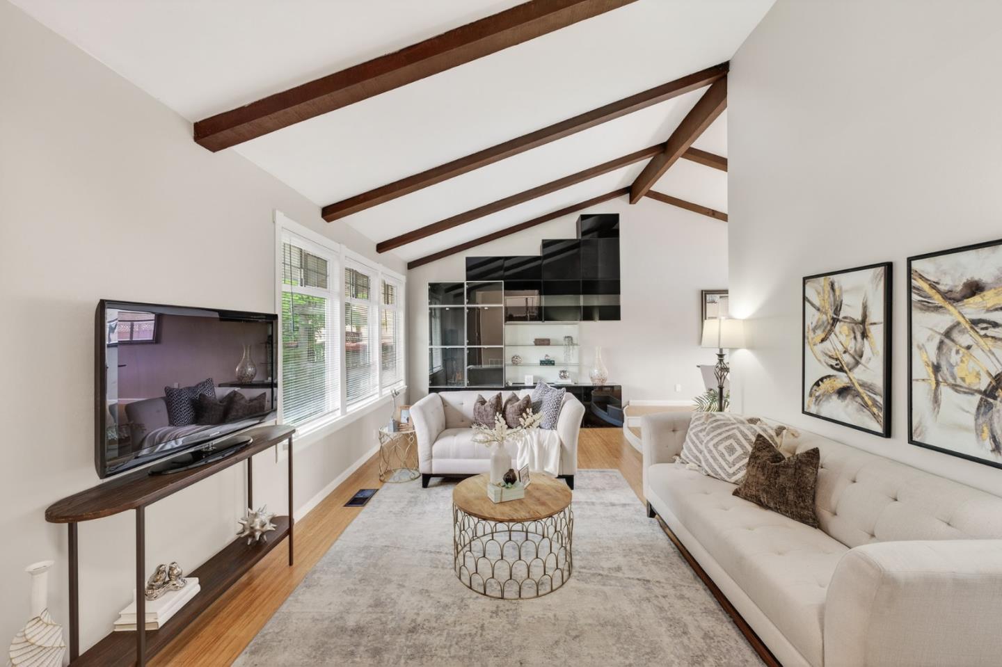 Detail Gallery Image 7 of 47 For 5342 Avenida Almendros, San Jose,  CA 95123 - 4 Beds | 3 Baths