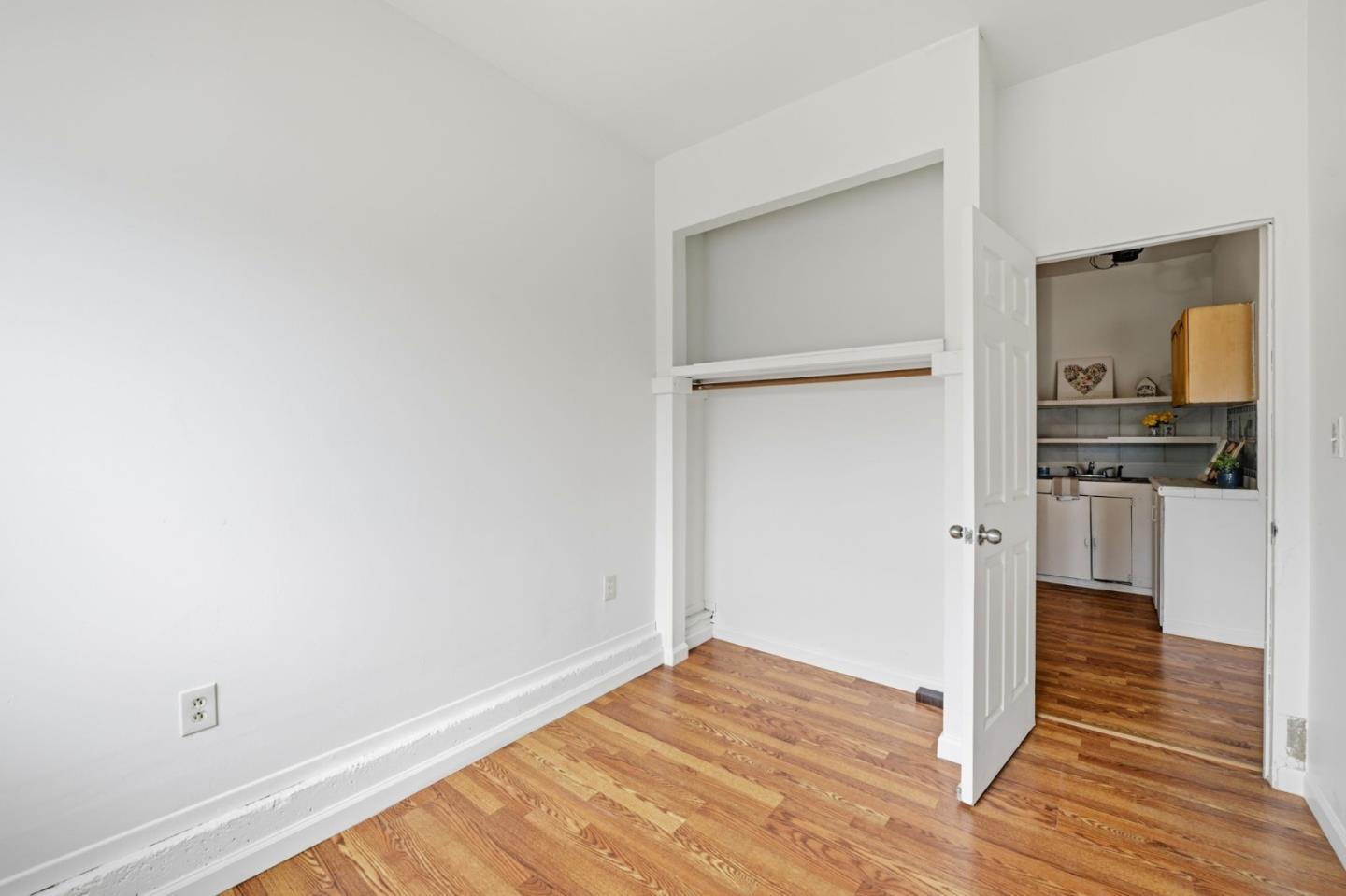 Detail Gallery Image 27 of 35 For 866 Mccreery Ave, San Jose,  CA 95116 - 5 Beds | 3 Baths