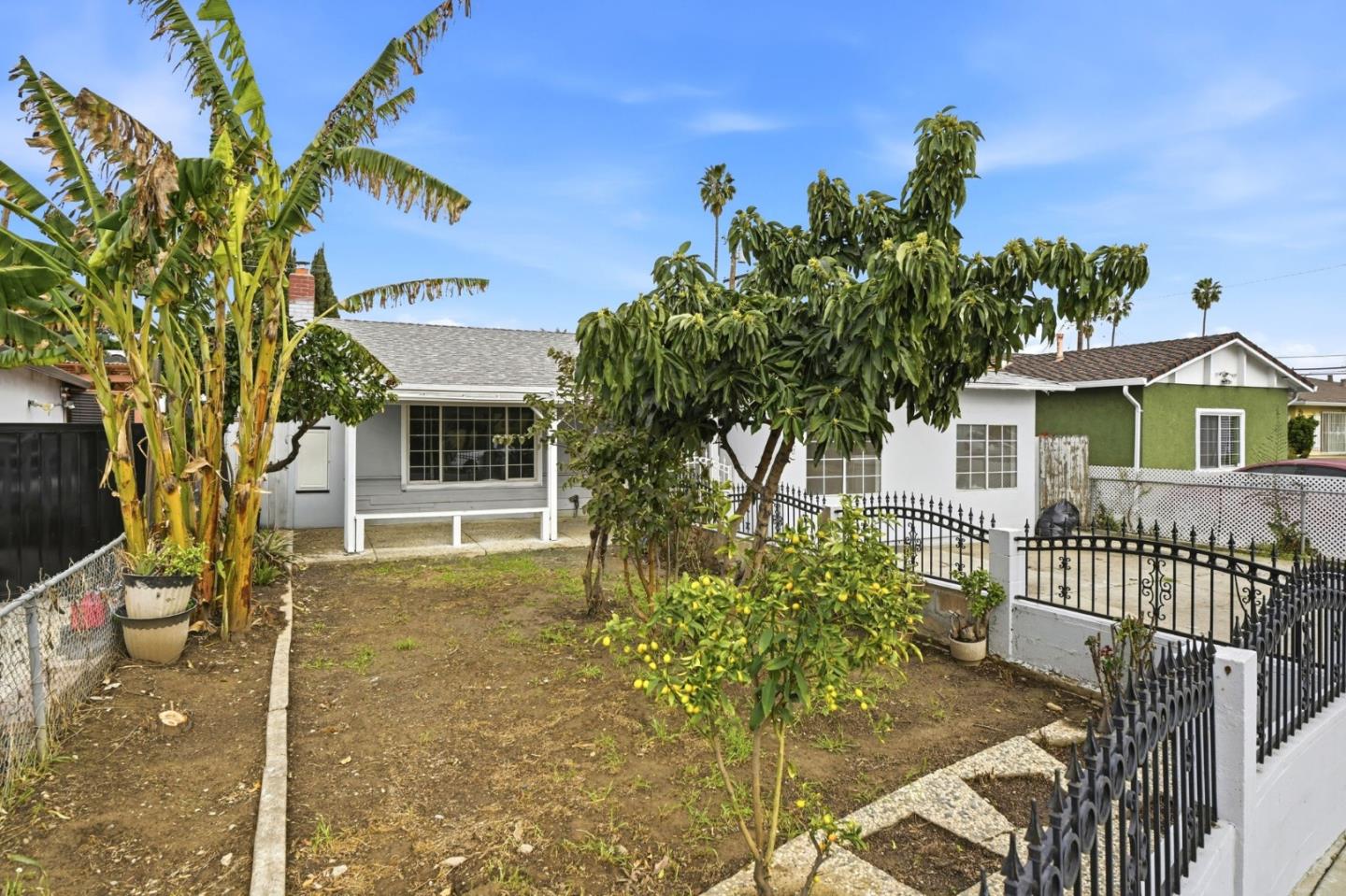 Detail Gallery Image 34 of 35 For 866 Mccreery Ave, San Jose,  CA 95116 - 5 Beds | 3 Baths