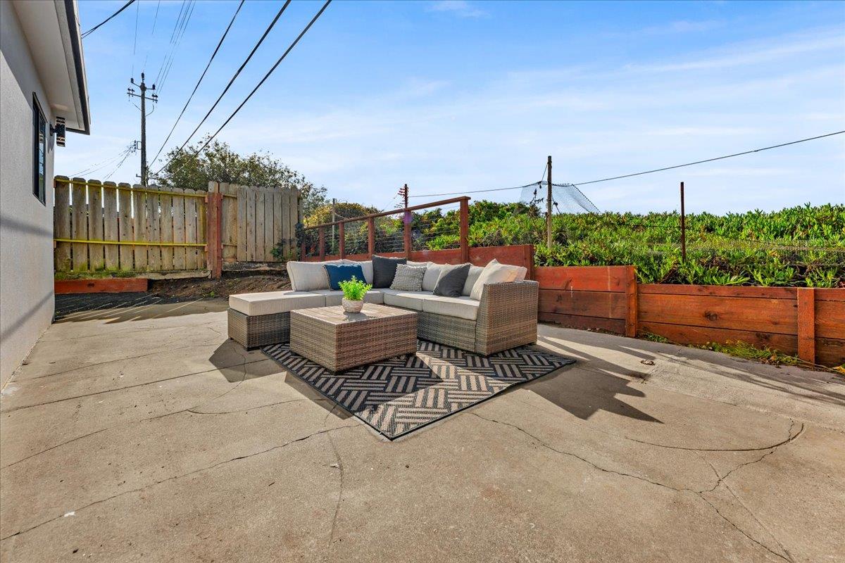 Detail Gallery Image 35 of 46 For 60 Wavecrest Dr, Daly City,  CA 94015 - 3 Beds | 2 Baths