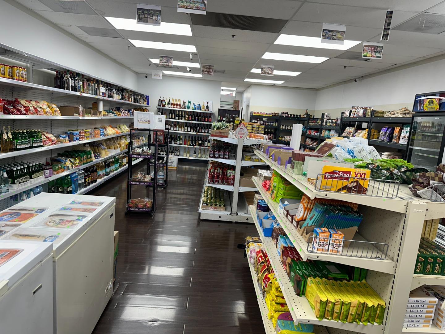 Detail Gallery Image 4 of 19 For 5882 Mowry School Rd, Newark,  CA 94560 - – Beds | – Baths