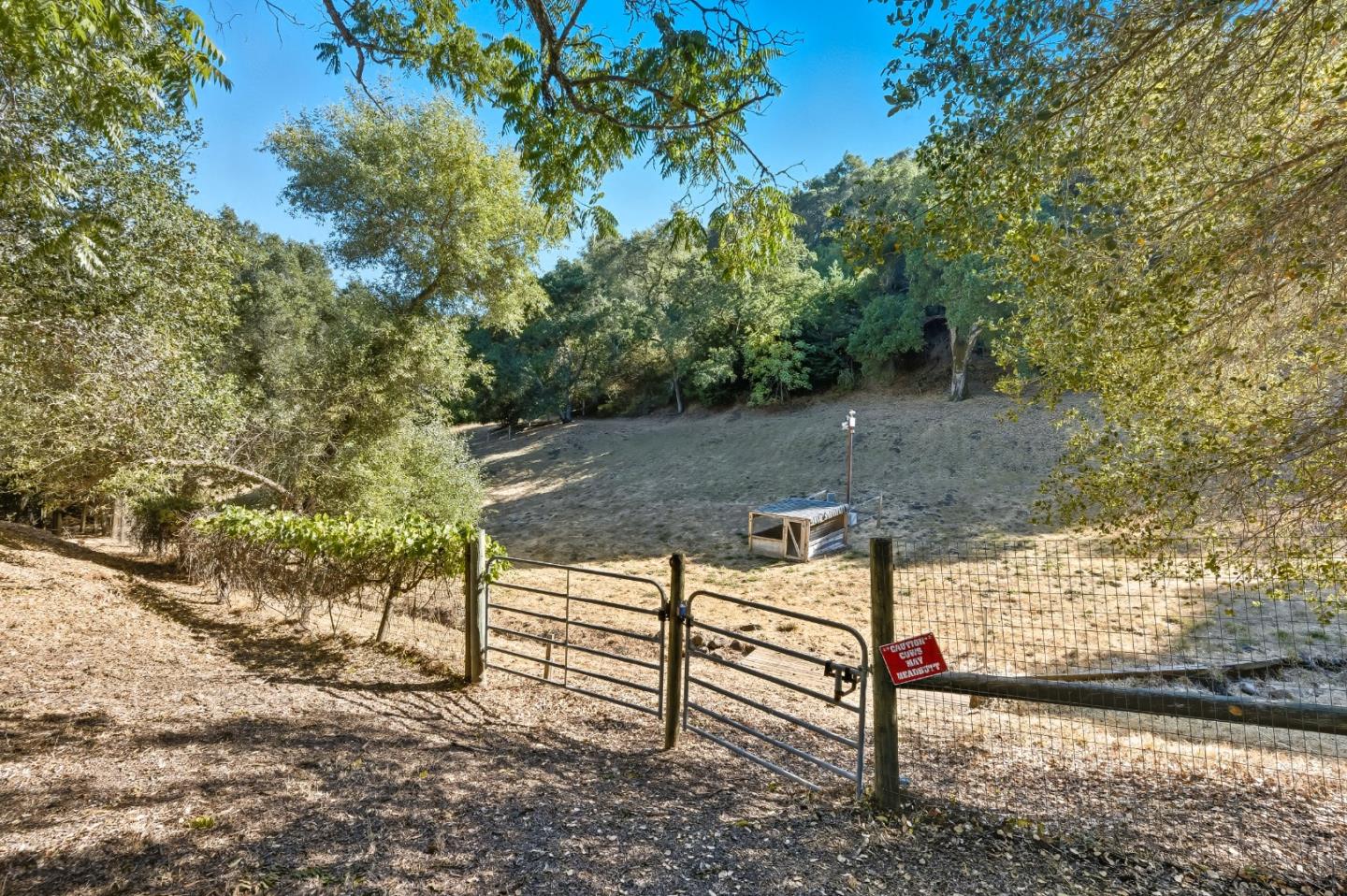 Detail Gallery Image 29 of 29 For 27464 Altamont Rd, Los Altos Hills,  CA 94022 - 4 Beds | 3/1 Baths