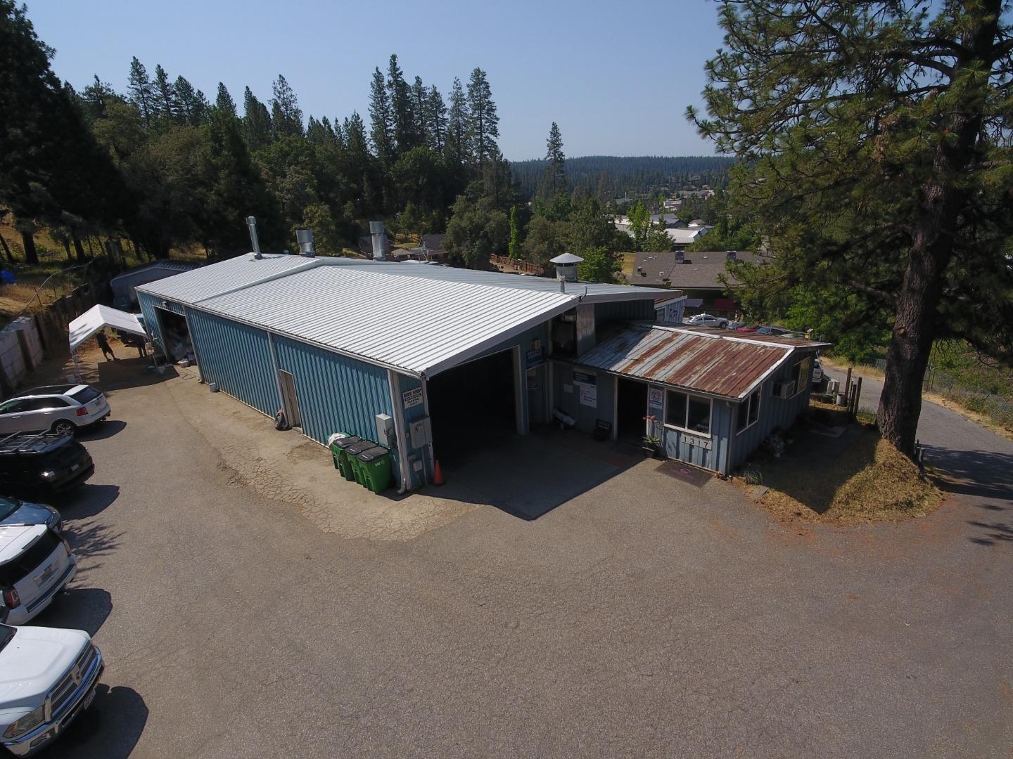 Detail Gallery Image 7 of 16 For 1317 Sutton Way, Grass Valley,  CA 95945 - – Beds | – Baths