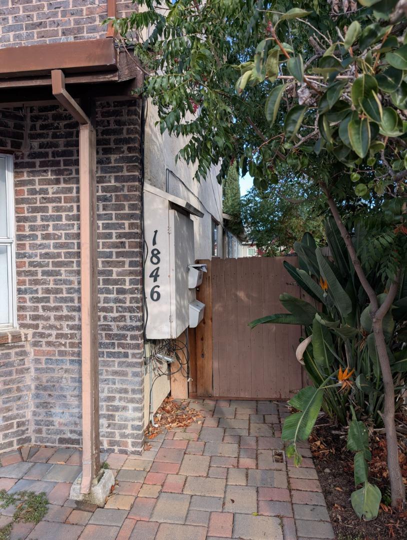 Detail Gallery Image 3 of 31 For 1844 Elm St, Livermore,  CA 94551 - – Beds | – Baths