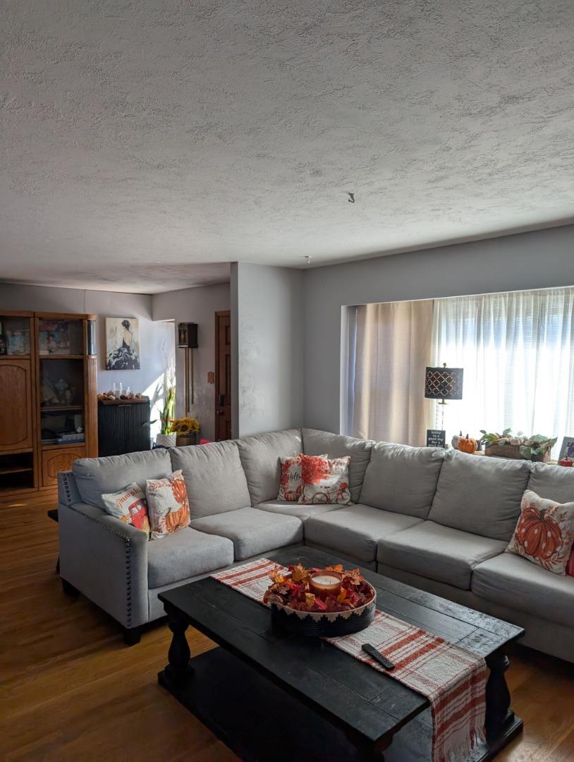 Detail Gallery Image 5 of 31 For 1844 Elm St, Livermore,  CA 94551 - – Beds | – Baths