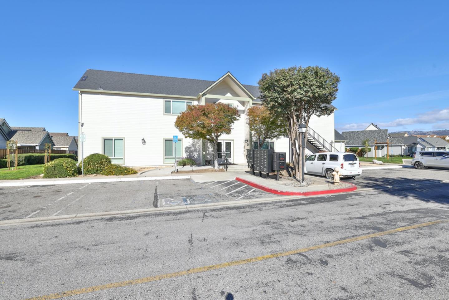 Detail Gallery Image 37 of 38 For 741 Lilly Ln, Morgan Hill,  CA 95037 - 2 Beds | 2 Baths