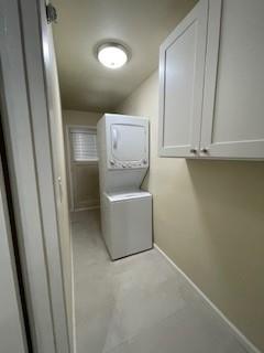 Detail Gallery Image 5 of 5 For 933 Rollins Road, Burlingame,  CA 94010 - 1 Beds | 1 Baths