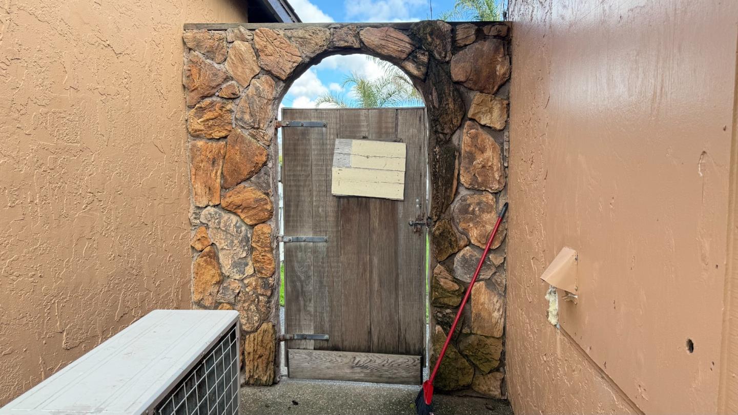 Detail Gallery Image 7 of 30 For 271 Paul Ave, Salinas,  CA 93906 - 3 Beds | 2 Baths