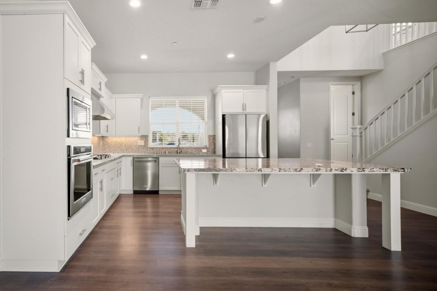 Detail Gallery Image 18 of 32 For 2947 Abrams Dr, Marina,  CA 93933 - 4 Beds | 2/1 Baths