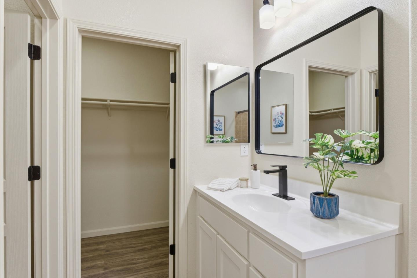 Photo #32: ML82027968 Listing: Photo #32