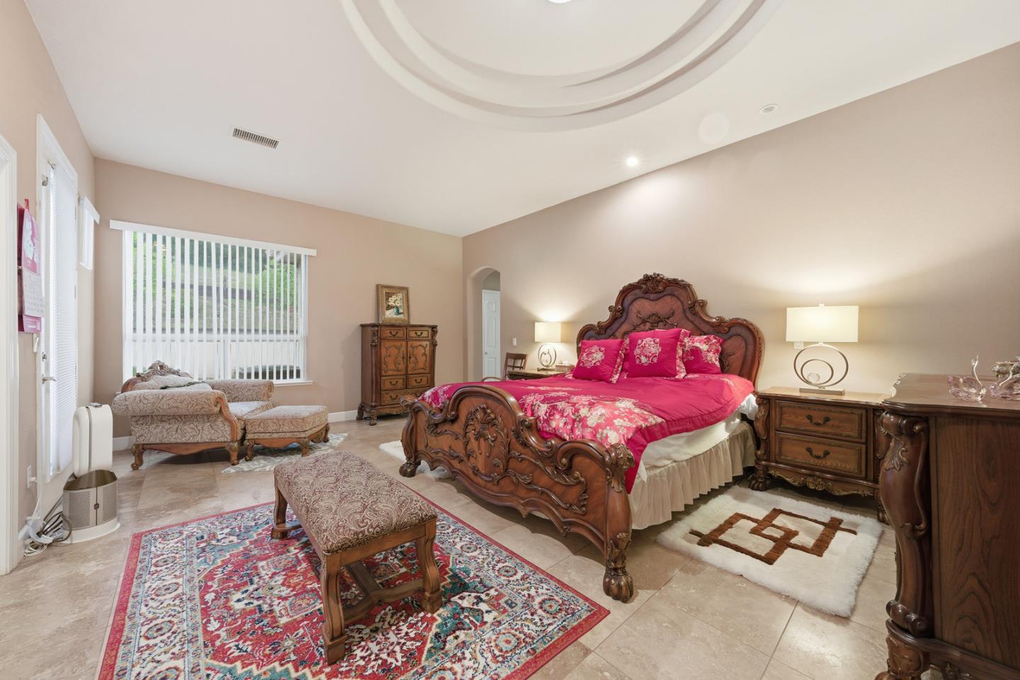 Detail Gallery Image 11 of 34 For 2000 Wellington Dr, Milpitas,  CA 95035 - 4 Beds | 3 Baths