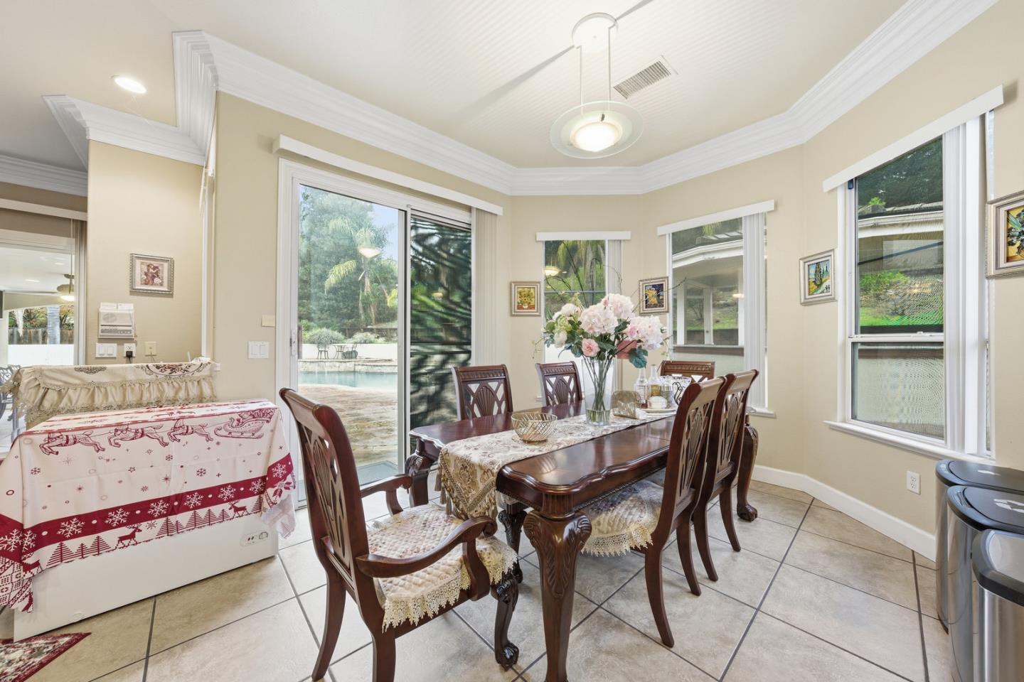 Detail Gallery Image 24 of 34 For 2000 Wellington Dr, Milpitas,  CA 95035 - 4 Beds | 3 Baths