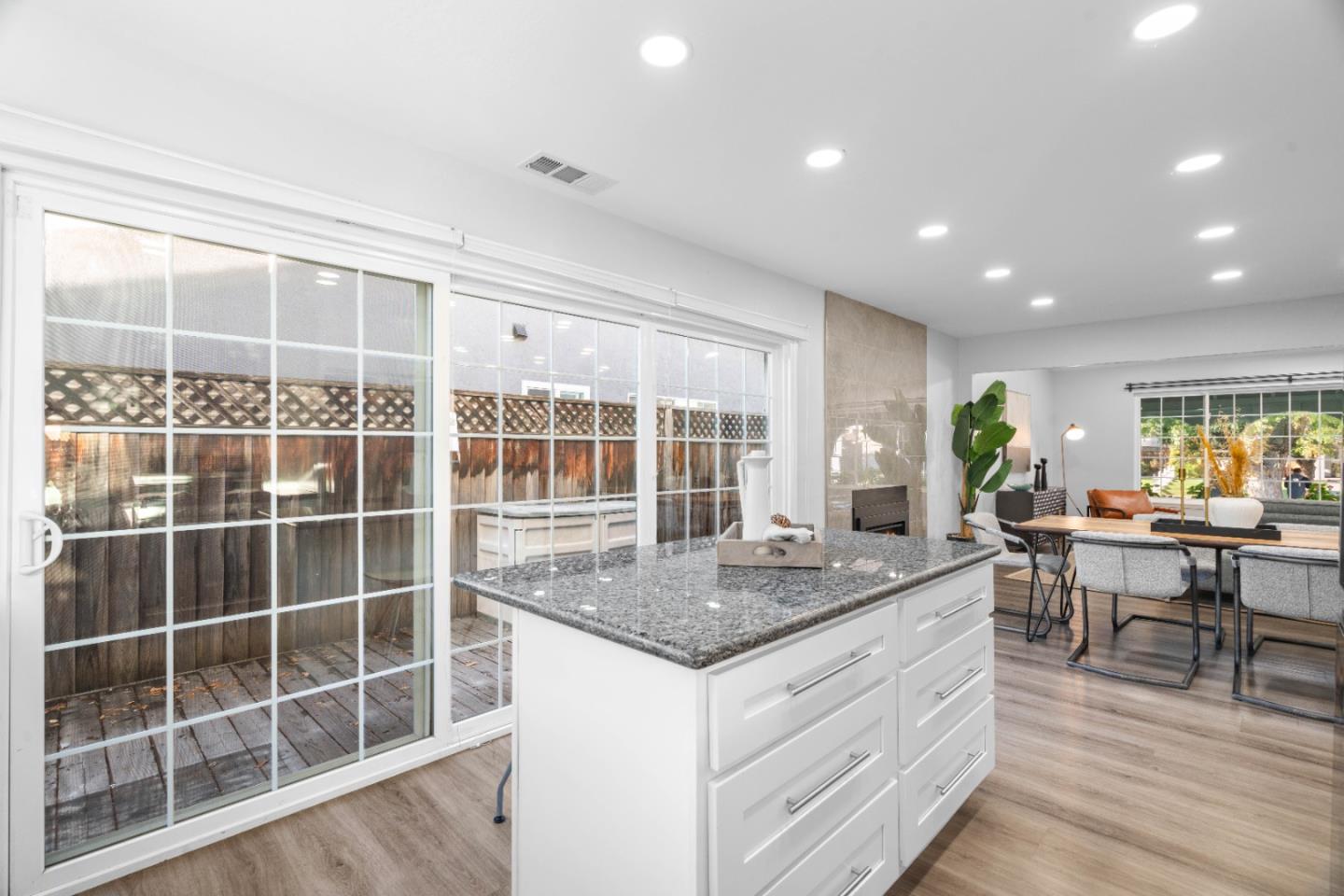 Detail Gallery Image 27 of 50 For 326 Springpark Cir, San Jose,  CA 95136 - 4 Beds | 2 Baths