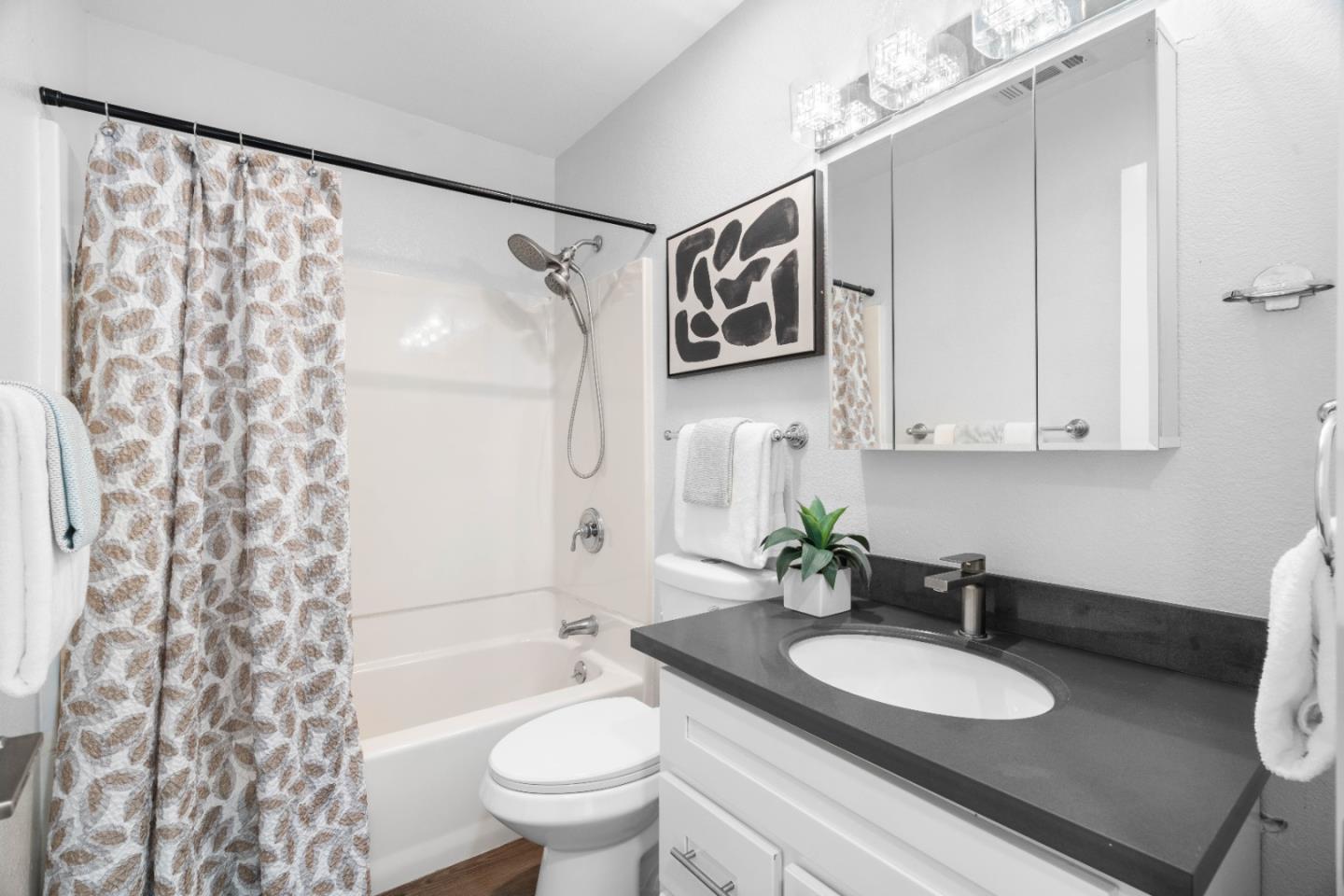 Detail Gallery Image 31 of 50 For 326 Springpark Cir, San Jose,  CA 95136 - 4 Beds | 2 Baths