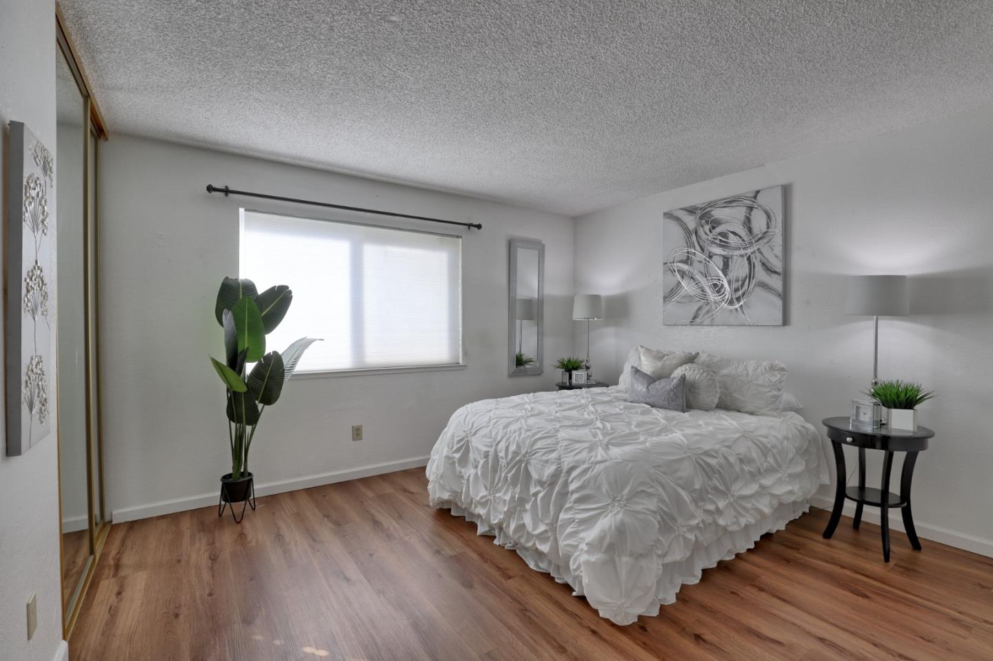 Detail Gallery Image 11 of 26 For 2040 Main St #106,  Santa Clara,  CA 95050 - 2 Beds | 2/1 Baths