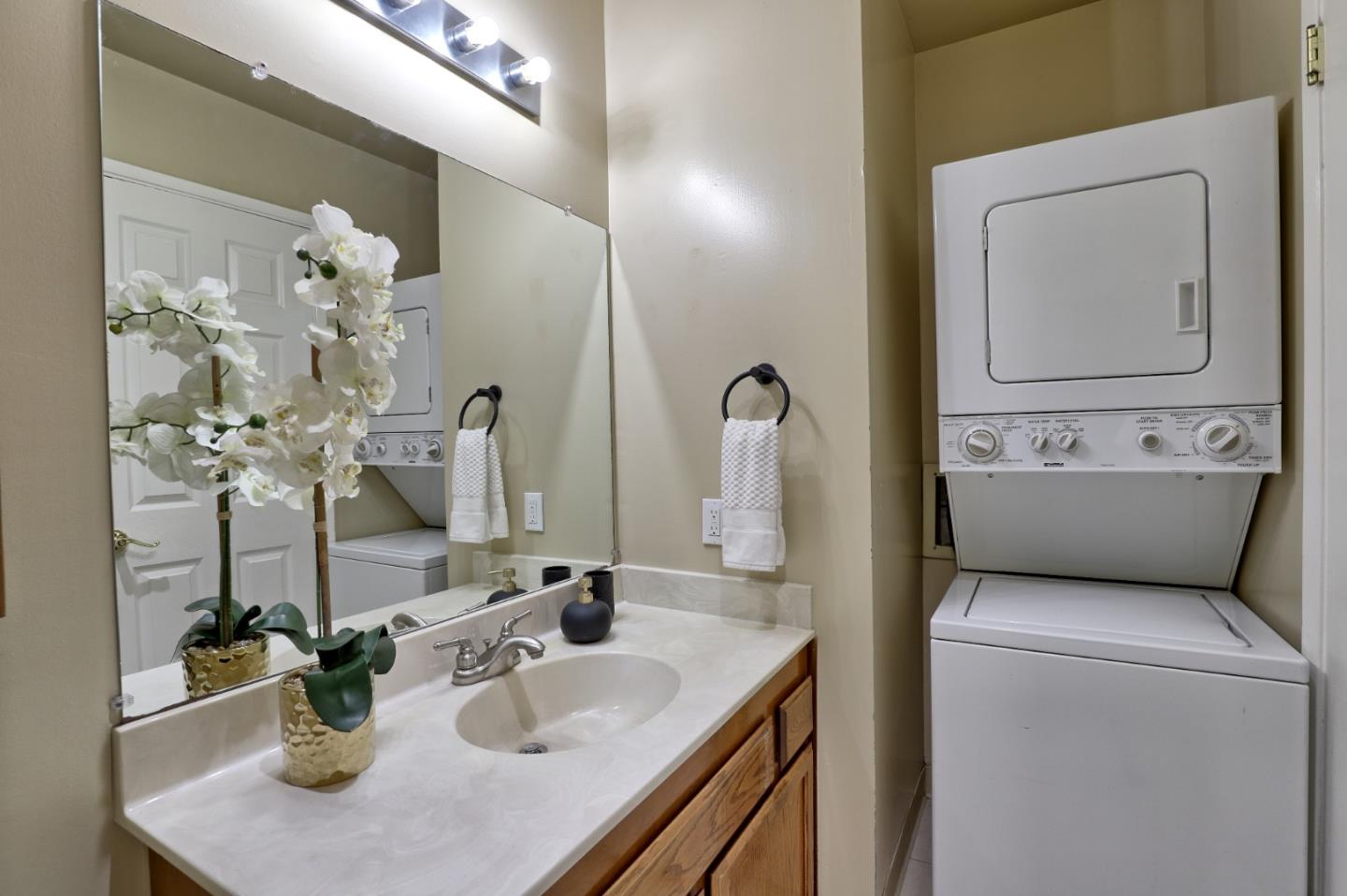Detail Gallery Image 19 of 26 For 2040 Main St #106,  Santa Clara,  CA 95050 - 2 Beds | 2/1 Baths