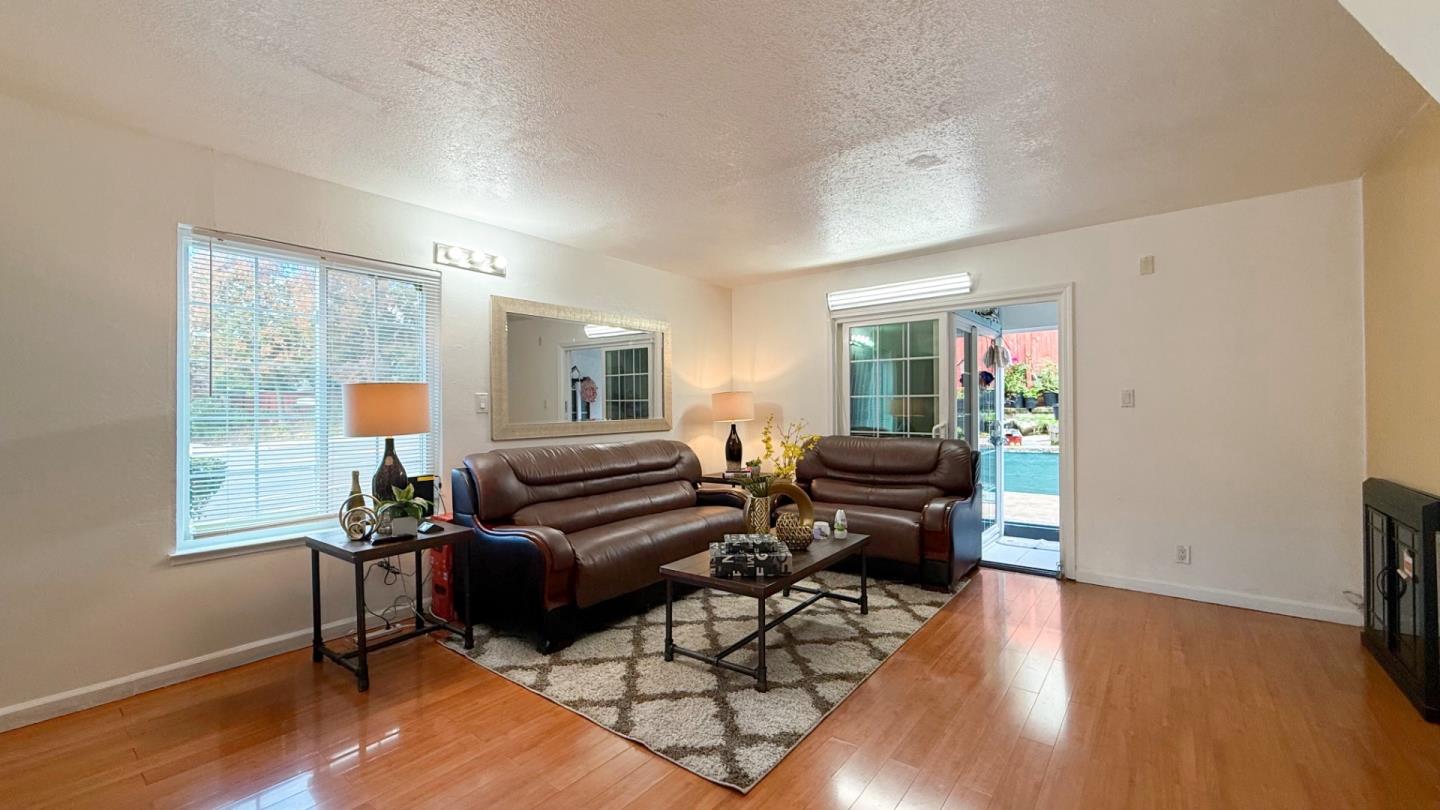 Photo #13: ML82027980 Listing: Photo #13