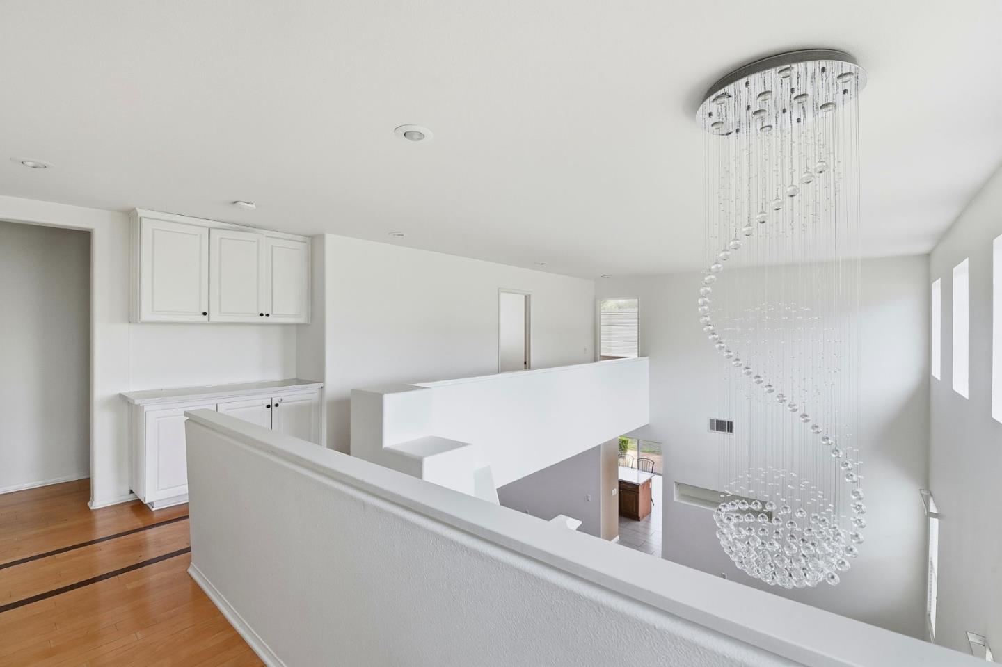 Detail Gallery Image 10 of 23 For 125 Macademia Ln, Simi Valley,  CA 93065 - 4 Beds | 3 Baths