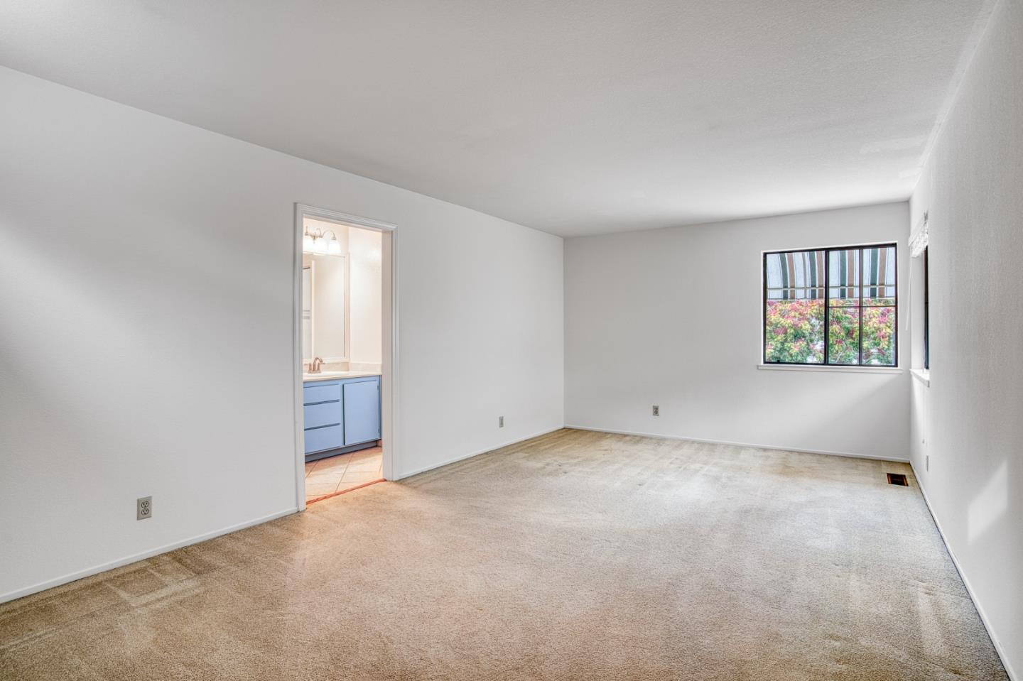 Detail Gallery Image 17 of 29 For 1874 Harvest Rd, Pleasanton,  CA 94566 - 2 Beds | 2 Baths