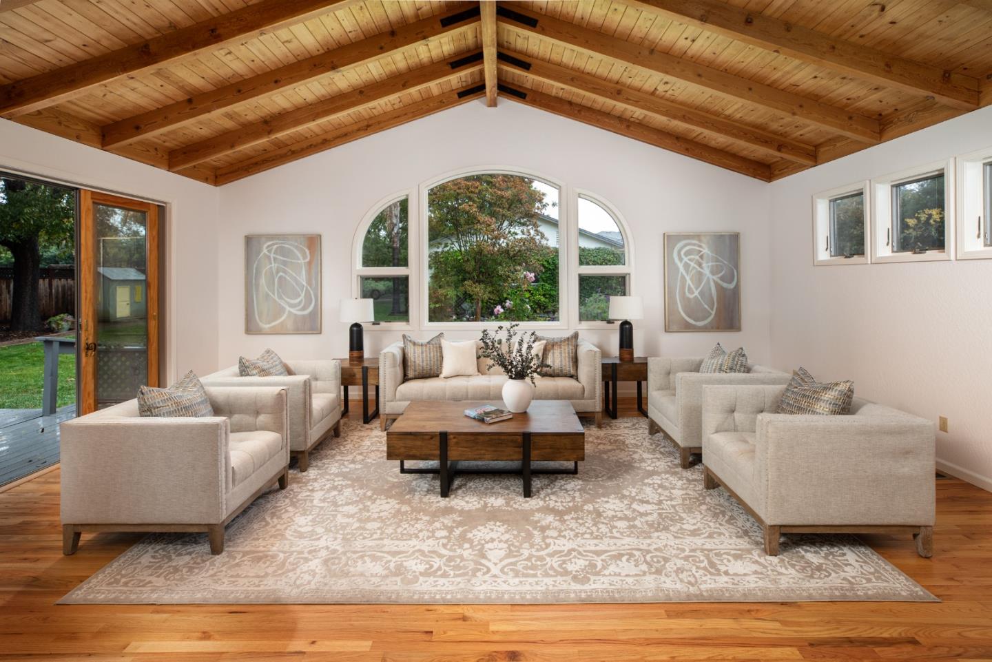 Detail Gallery Image 9 of 27 For 1264 Richardson Ave, Los Altos,  CA 94024 - 4 Beds | 2/1 Baths