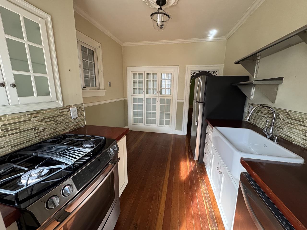 Detail Gallery Image 9 of 11 For 279 1/2 Clinton Park, San Francisco,  CA 94103 - 1 Beds | 1 Baths