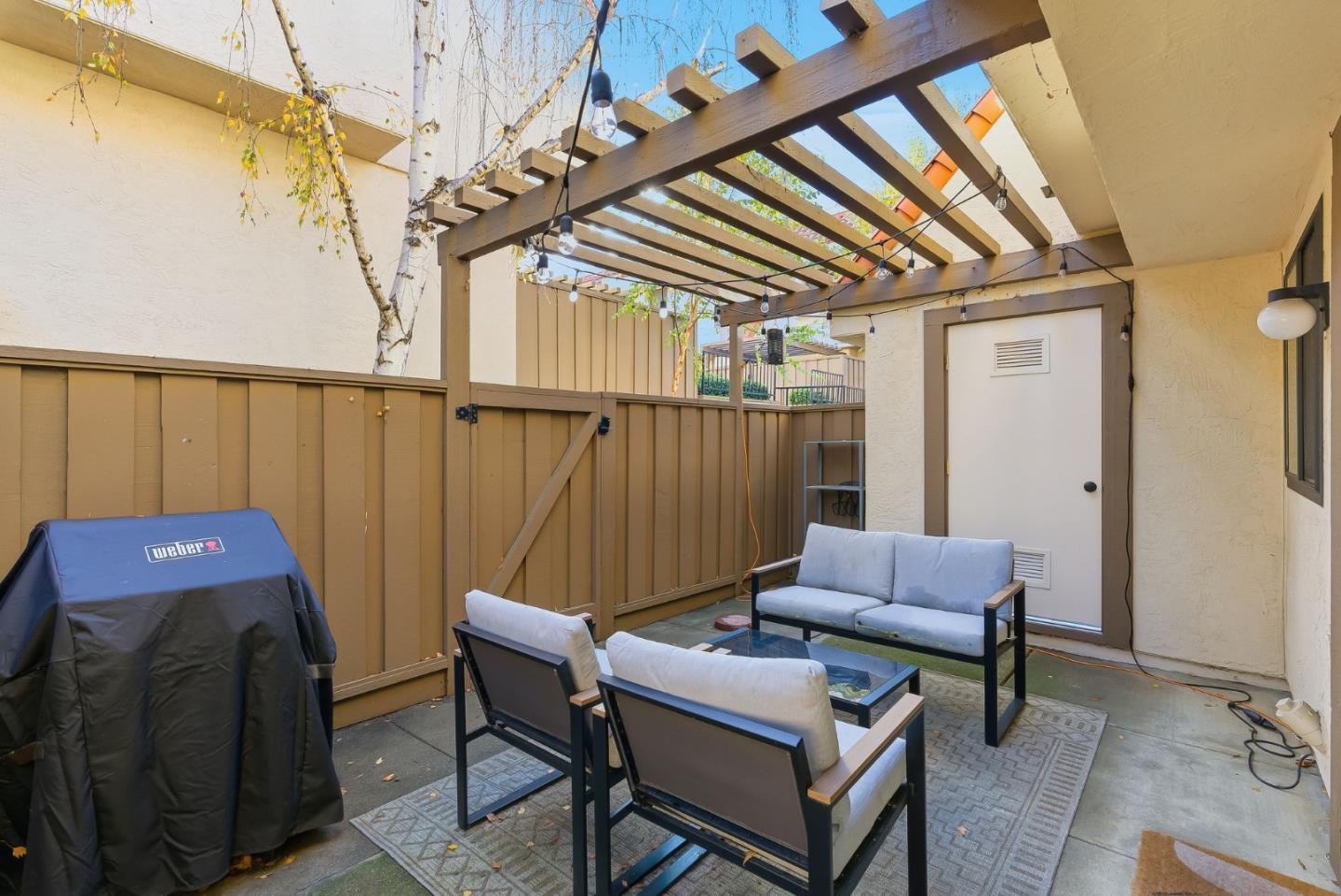 Detail Gallery Image 15 of 30 For 643 Preakness Dr, Walnut Creek,  CA 94597 - 3 Beds | 2/1 Baths