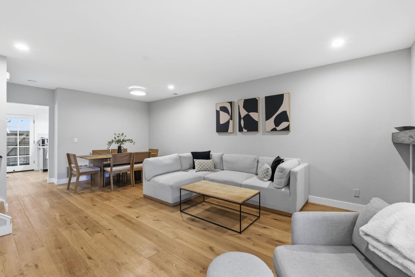 Detail Gallery Image 6 of 30 For 643 Preakness Dr, Walnut Creek,  CA 94597 - 3 Beds | 2/1 Baths