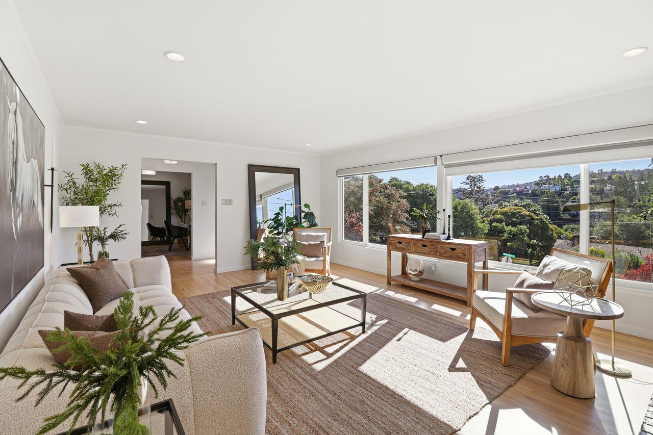 Detail Gallery Image 19 of 60 For 574 Wellington Dr, San Carlos,  CA 94070 - 3 Beds | 2 Baths