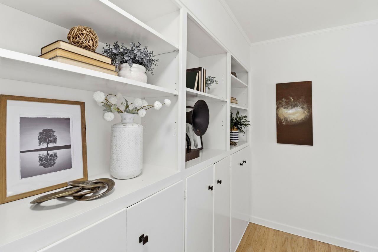 Detail Gallery Image 24 of 60 For 574 Wellington Dr, San Carlos,  CA 94070 - 3 Beds | 2 Baths