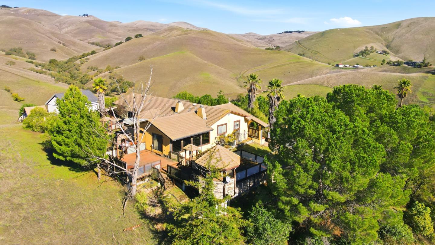 Detail Gallery Image 52 of 66 For 9019 Doubletree Ln, –,  CA 94551 - 4 Beds | 2 Baths