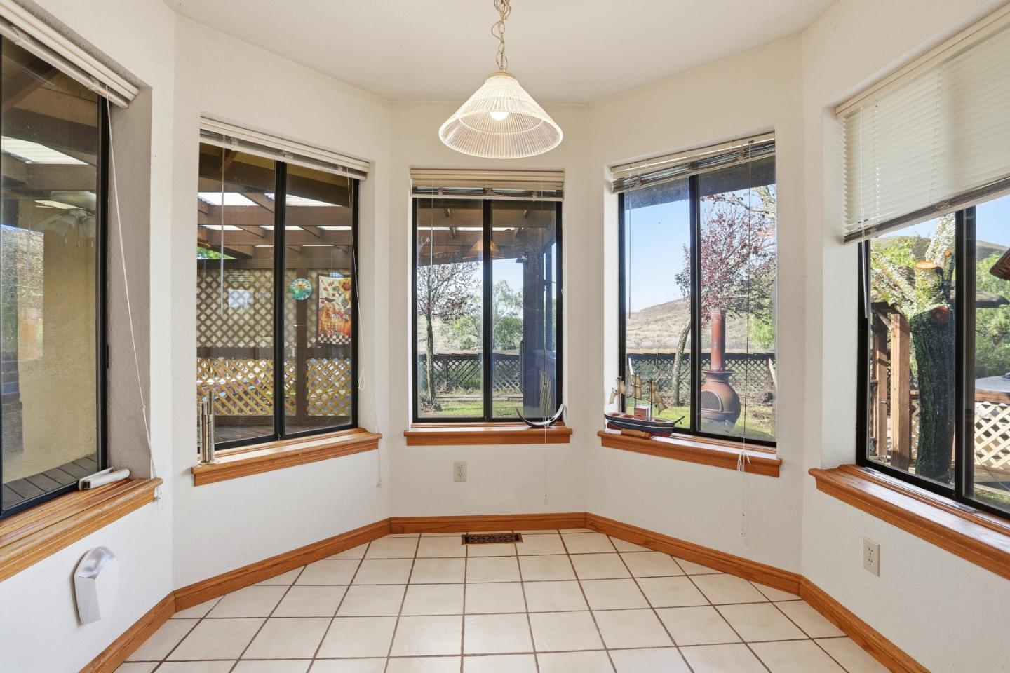 Detail Gallery Image 9 of 66 For 9019 Doubletree Ln, –,  CA 94551 - 4 Beds | 2 Baths