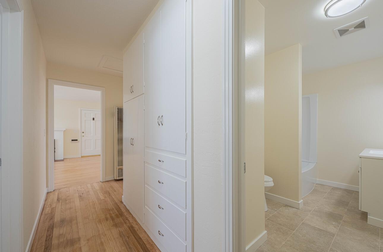 Detail Gallery Image 21 of 41 For 1221 Parkside St, Salinas,  CA 93906 - 3 Beds | 2 Baths