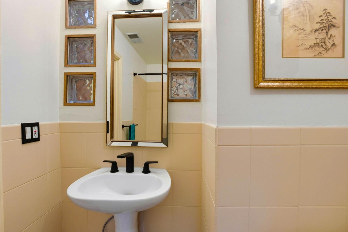 Detail Gallery Image 36 of 46 For 1221 Hopkins Ave, Palo Alto,  CA 94301 - 3 Beds | 2 Baths