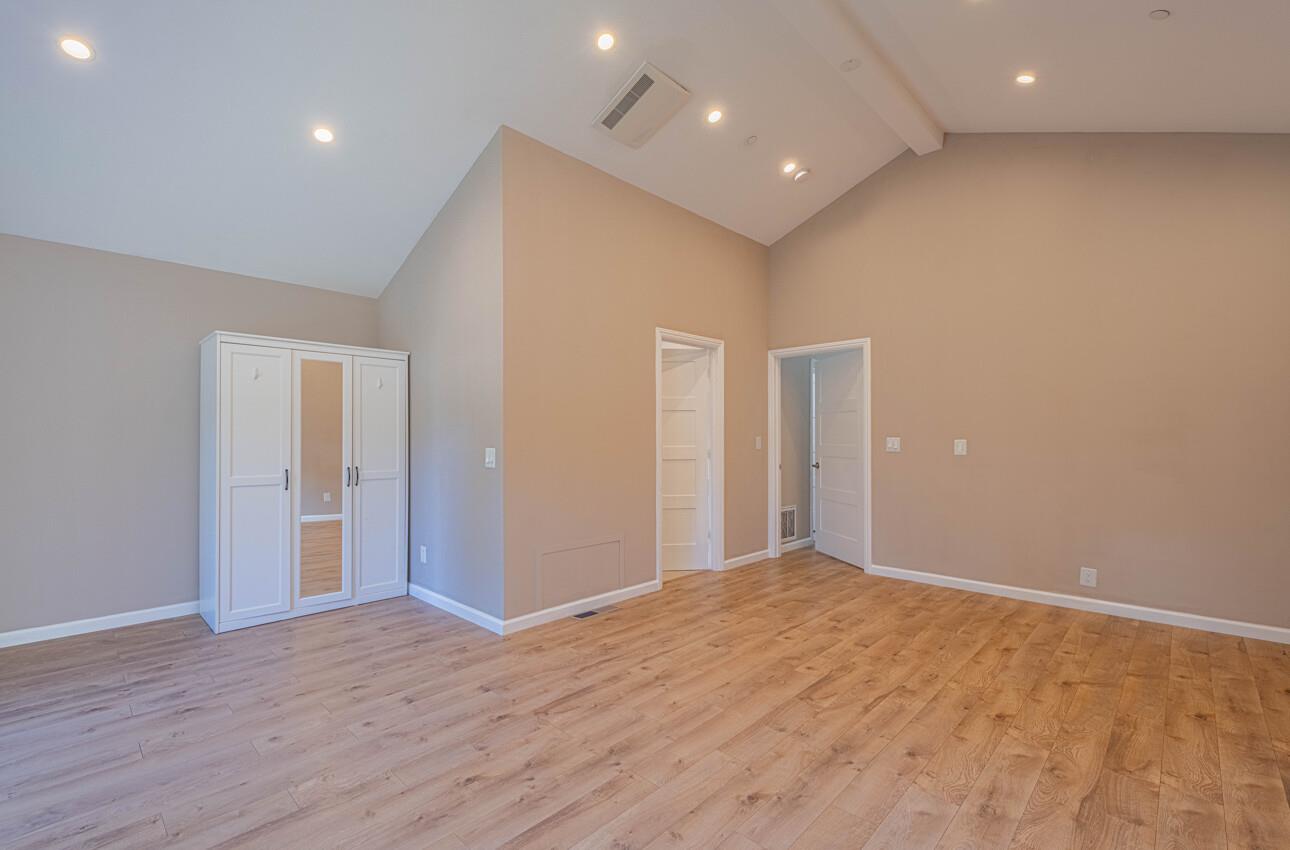 Detail Gallery Image 16 of 35 For 1113 Presidio Blvd, Pacific Grove,  CA 93950 - 3 Beds | 2 Baths