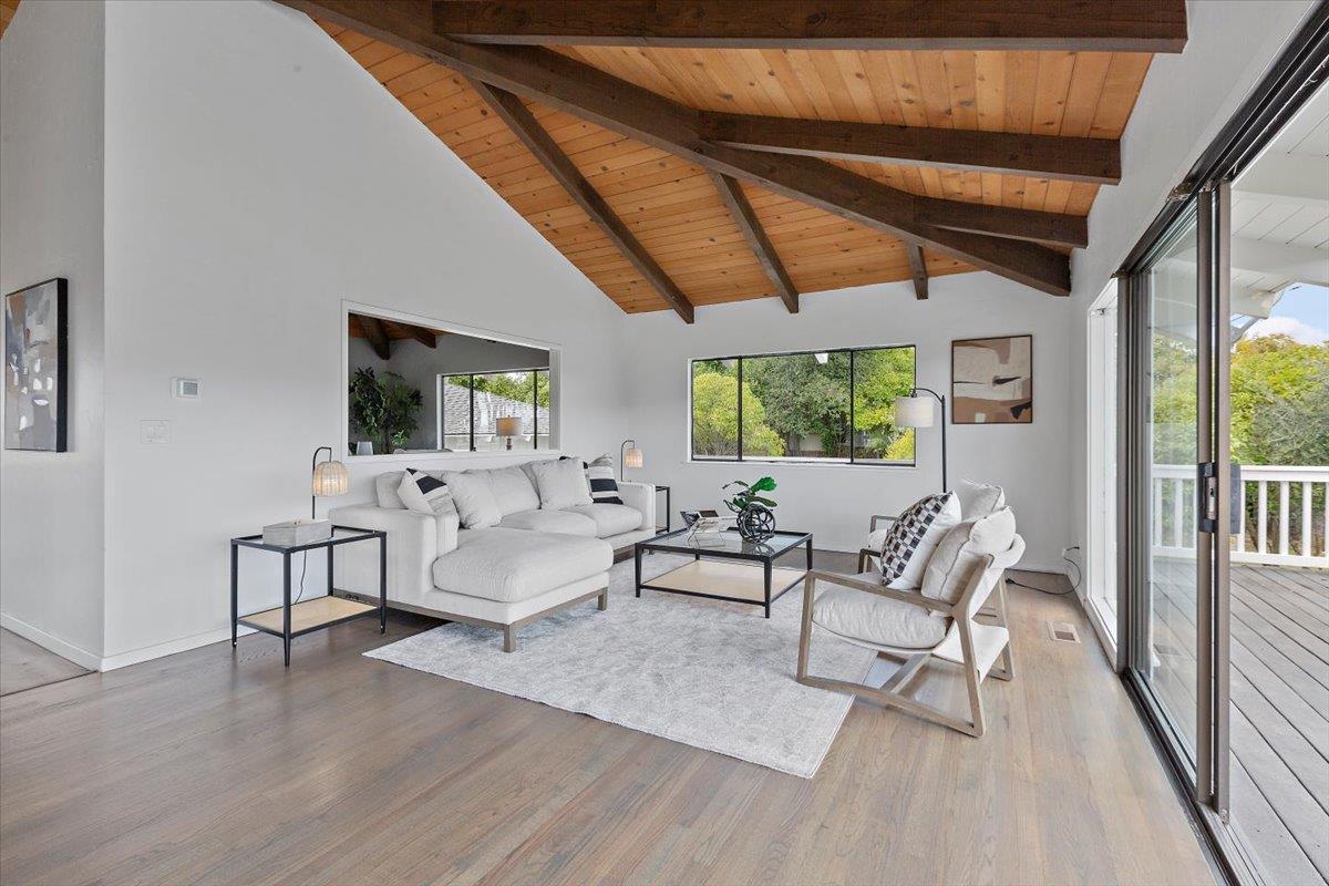 Detail Gallery Image 10 of 74 For 16280 Oak Canyon Dr, Morgan Hill,  CA 95037 - 4 Beds | 2/1 Baths