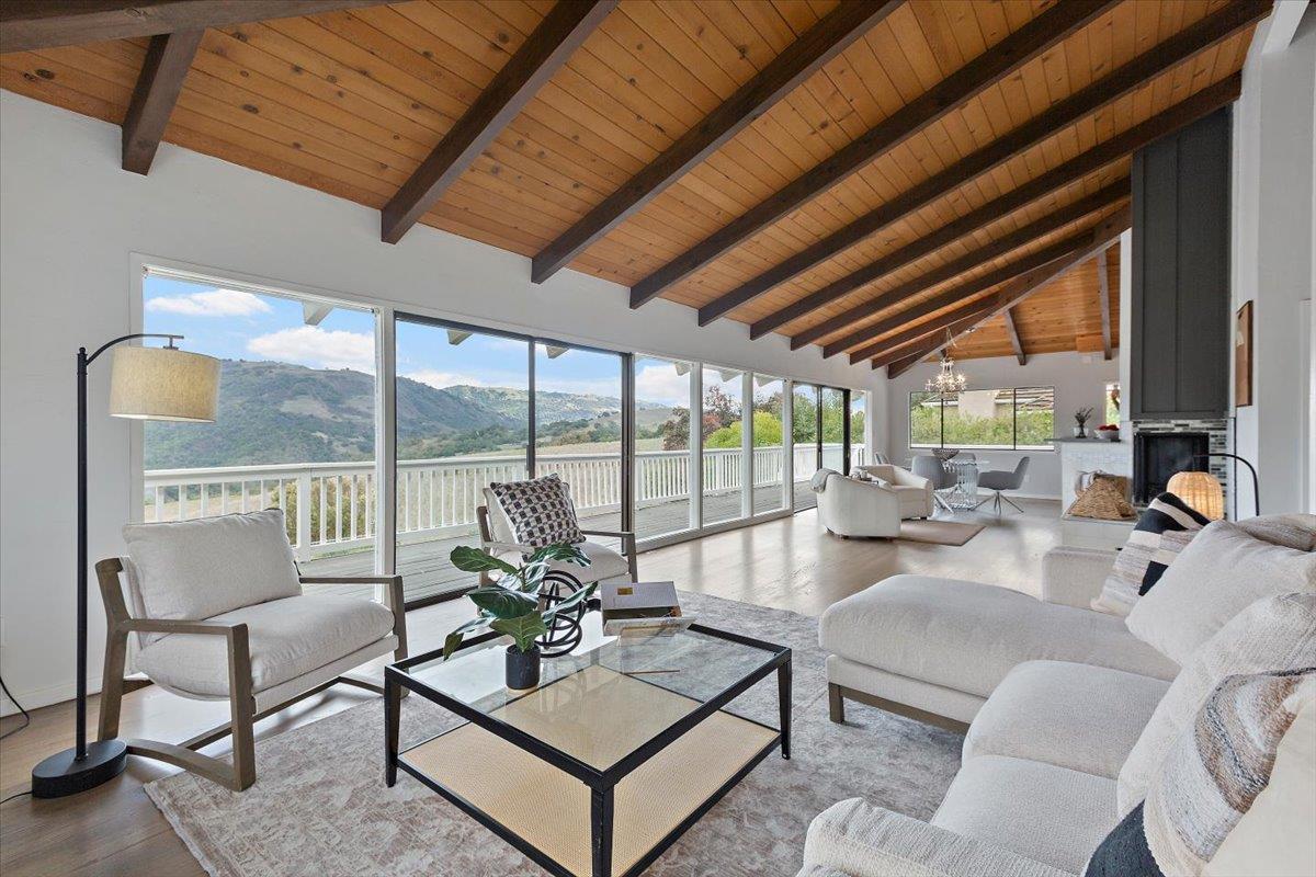 Detail Gallery Image 12 of 74 For 16280 Oak Canyon Dr, Morgan Hill,  CA 95037 - 4 Beds | 2/1 Baths