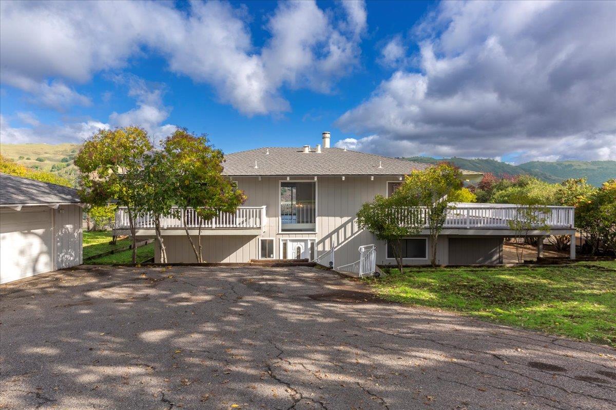 Detail Gallery Image 2 of 74 For 16280 Oak Canyon Dr, Morgan Hill,  CA 95037 - 4 Beds | 2/1 Baths