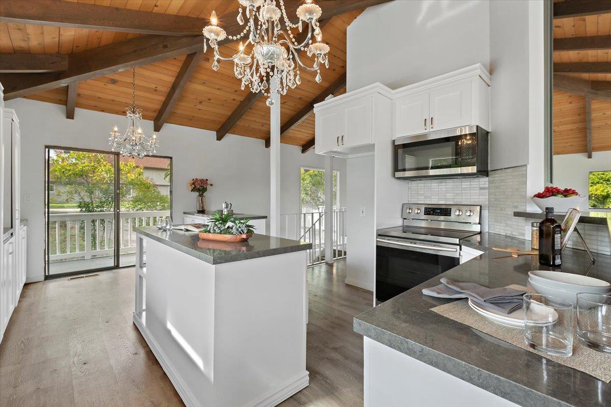 Detail Gallery Image 23 of 74 For 16280 Oak Canyon Dr, Morgan Hill,  CA 95037 - 4 Beds | 2/1 Baths