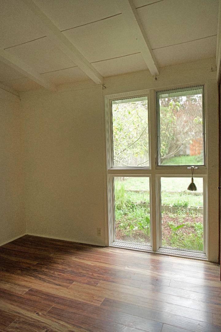 Detail Gallery Image 4 of 10 For 977 Ransford Ave, Pacific Grove,  CA 93950 - 3 Beds | 1 Baths