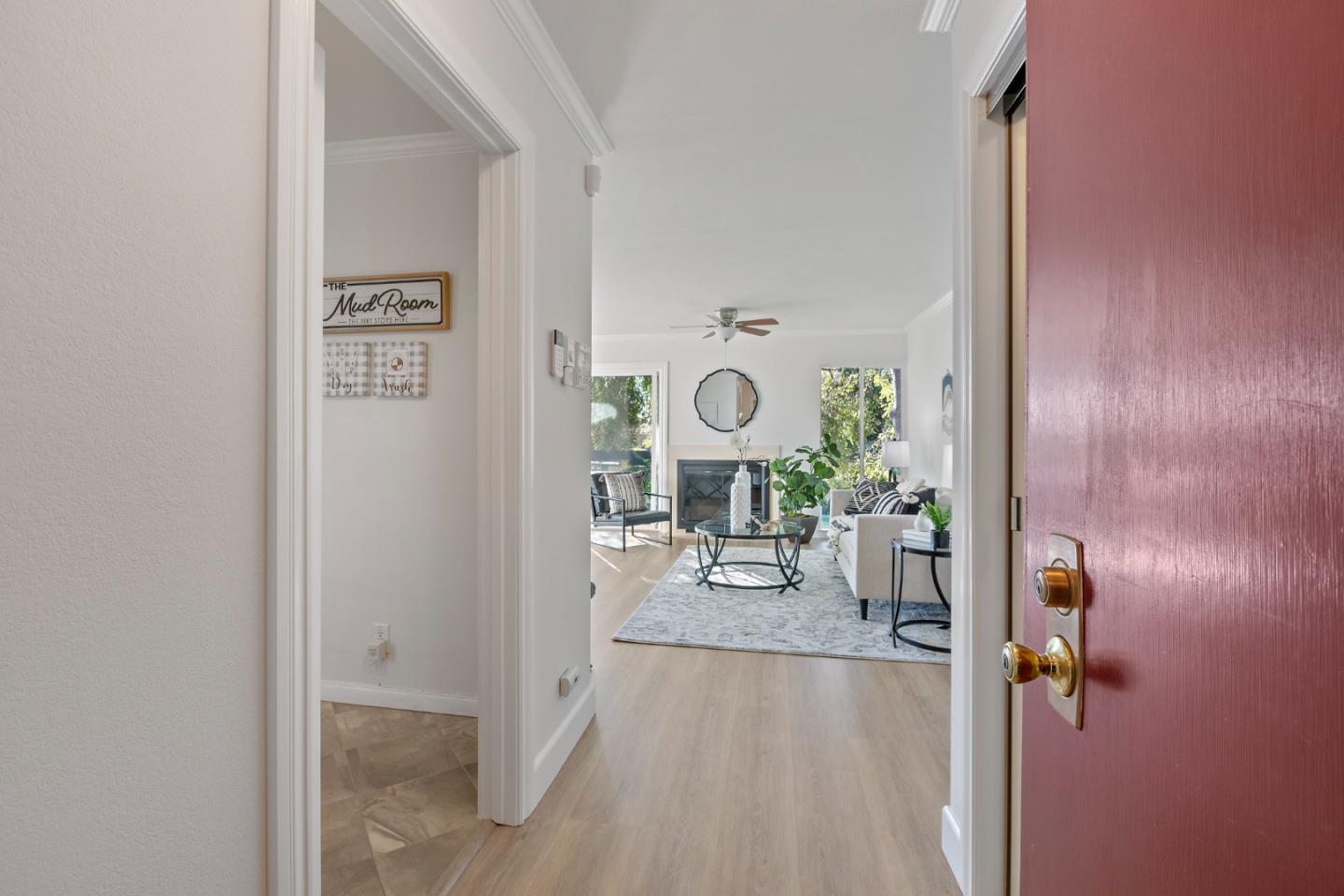 Front Image Thumbnail for ML82028009