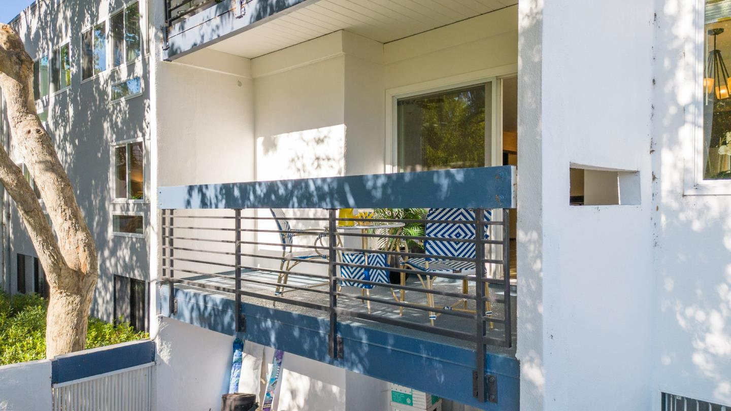 Detail Gallery Image 13 of 24 For 1025 Shell Blvd #7,  Foster City,  CA 94404 - 2 Beds | 2 Baths